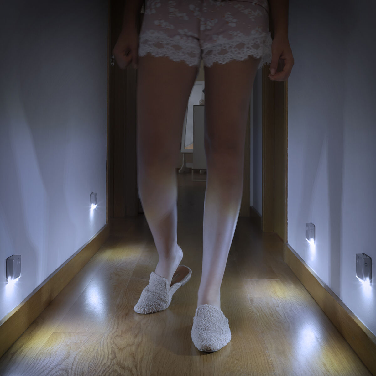 LED Light with Movement Sensor Lumtoo InnovaGoods 2 Units - VOLTMAN