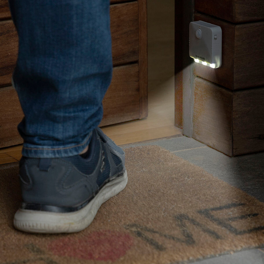 LED Light with Movement Sensor Lumtoo InnovaGoods 2 Units - VOLTMAN